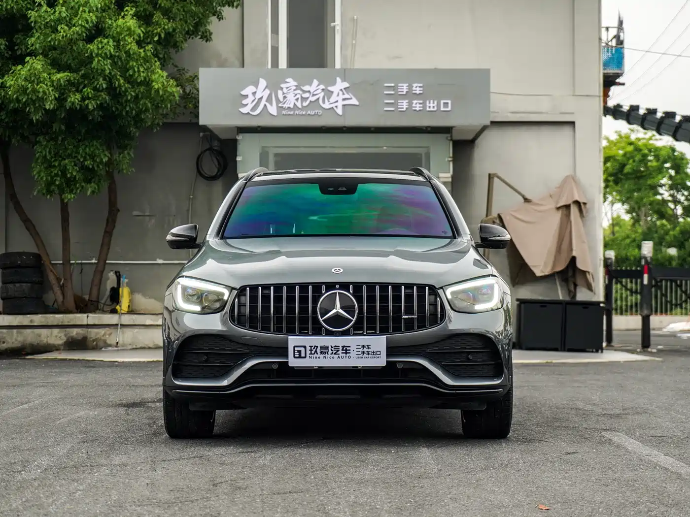 MERCEDES-BENZ GLC AMG