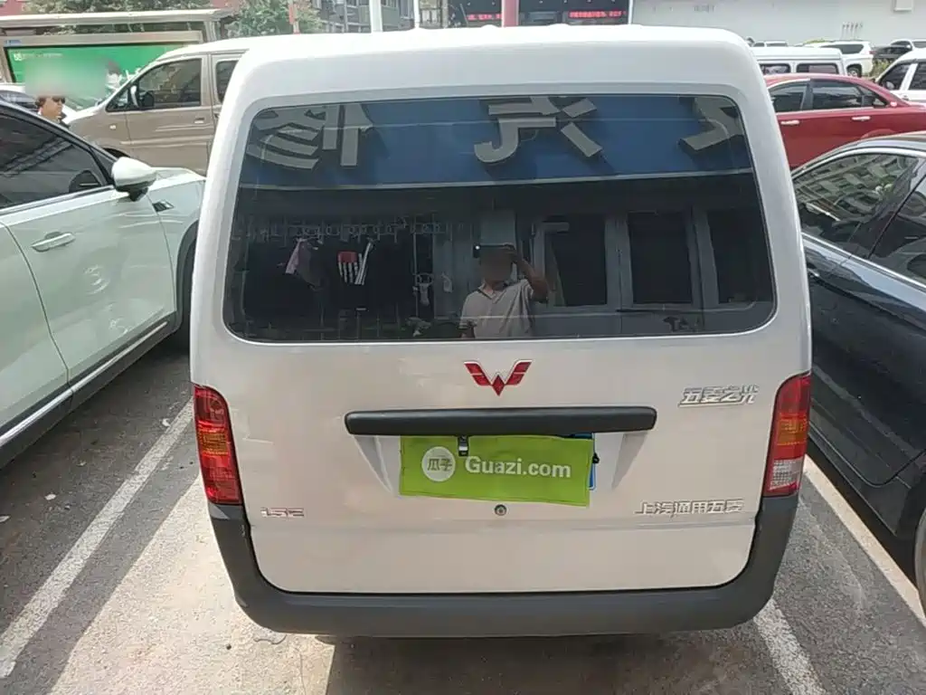 Wuling Motors Wuling Zhiguang 2024 2023 1.5L Utility 5/7-seater