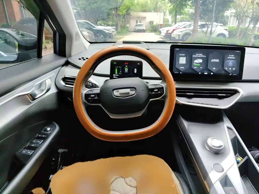 2021 Geely Geometry C