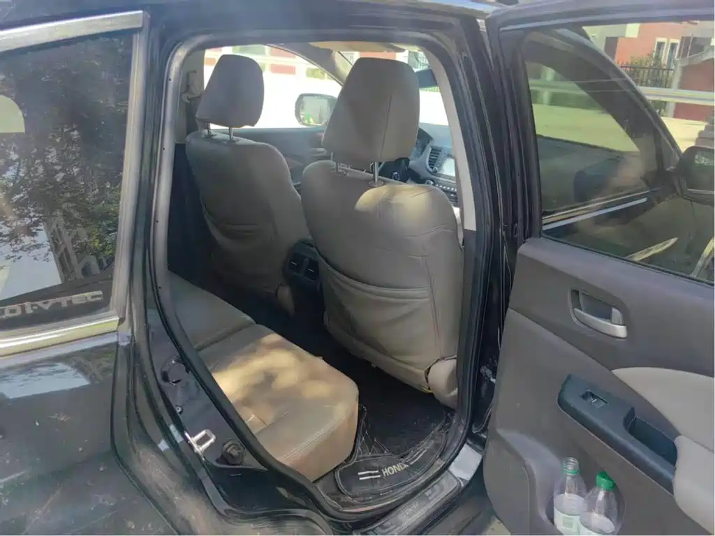 Фото 11 - Honda CR-V