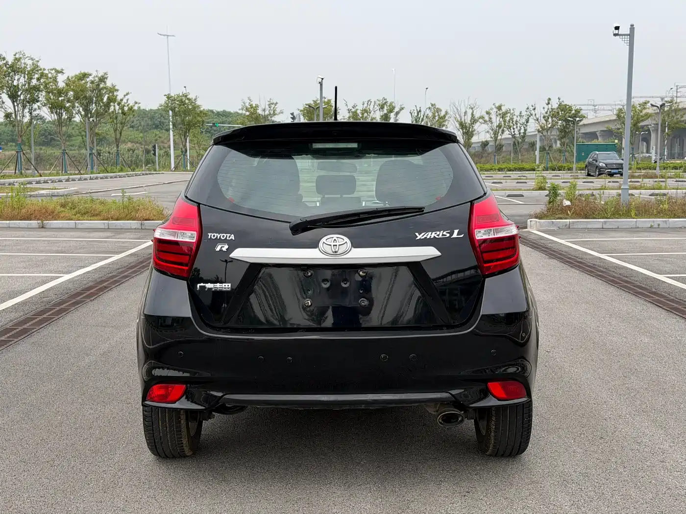 Toyota YARiS L Zhi Xuan 2016 Facelift 1.5G CVT Dynamic Edition фото 5