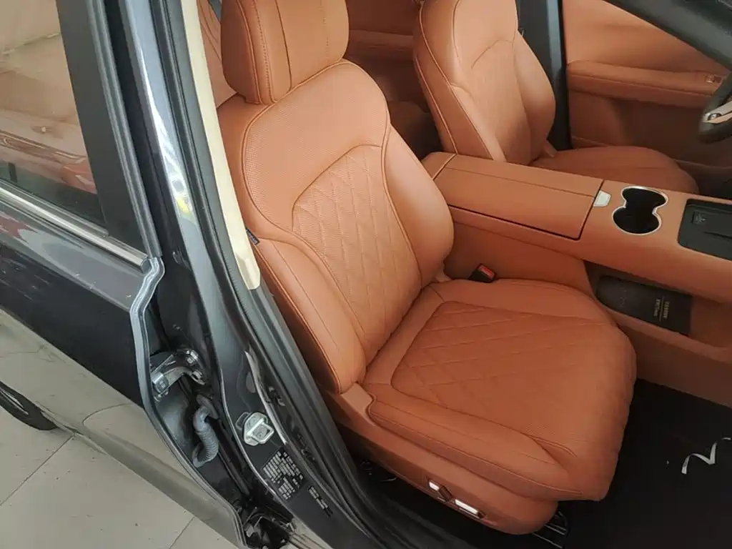 Landian E5 PLUS 2026 2026 165km Long Range First Edition Ultra 7-Seater