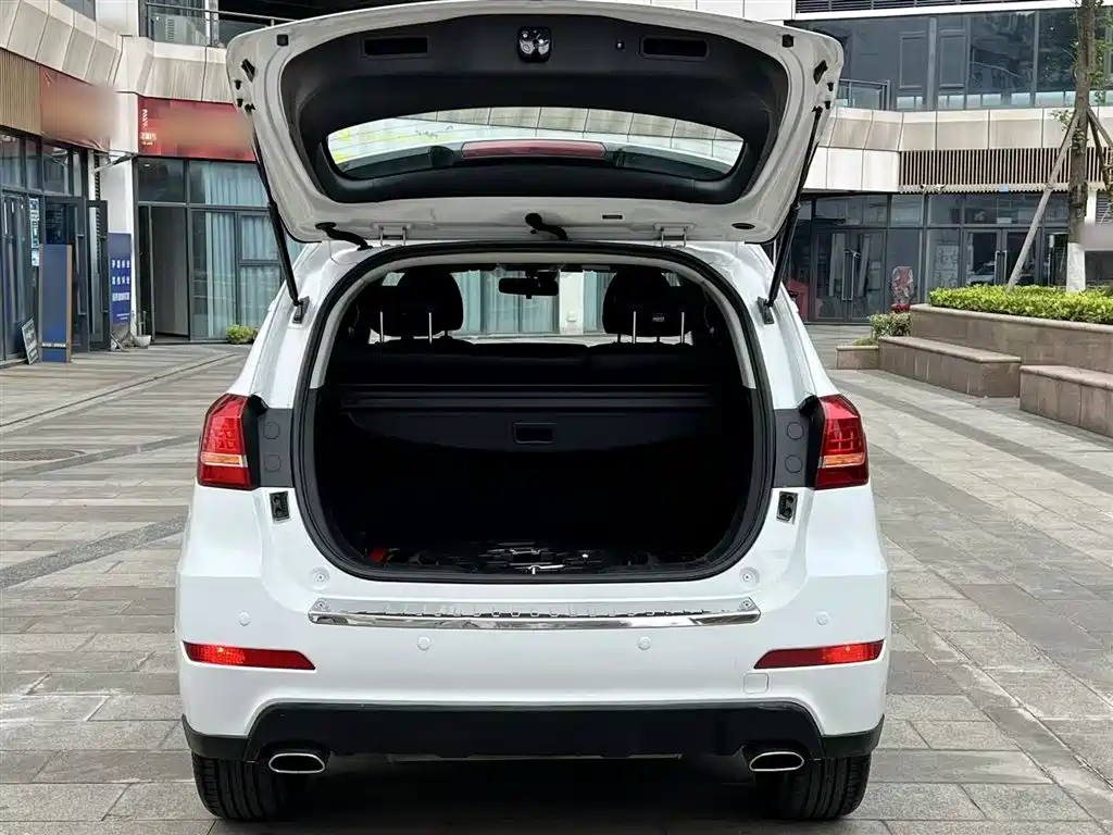 Haval H2 2016 Red Label 1.5T Manual 2WD Luxury фото 19