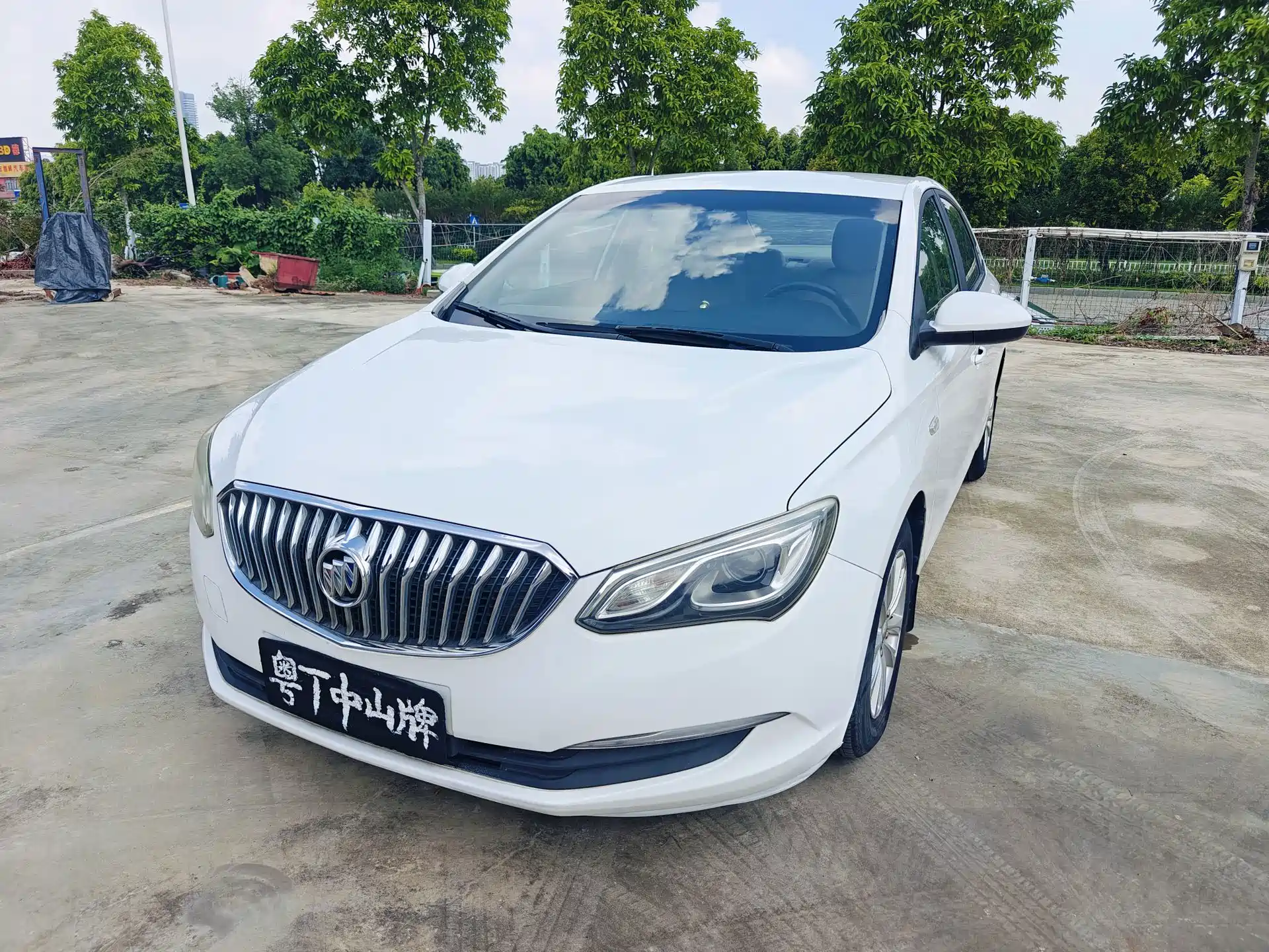 صورة 1 - Buick Excelle