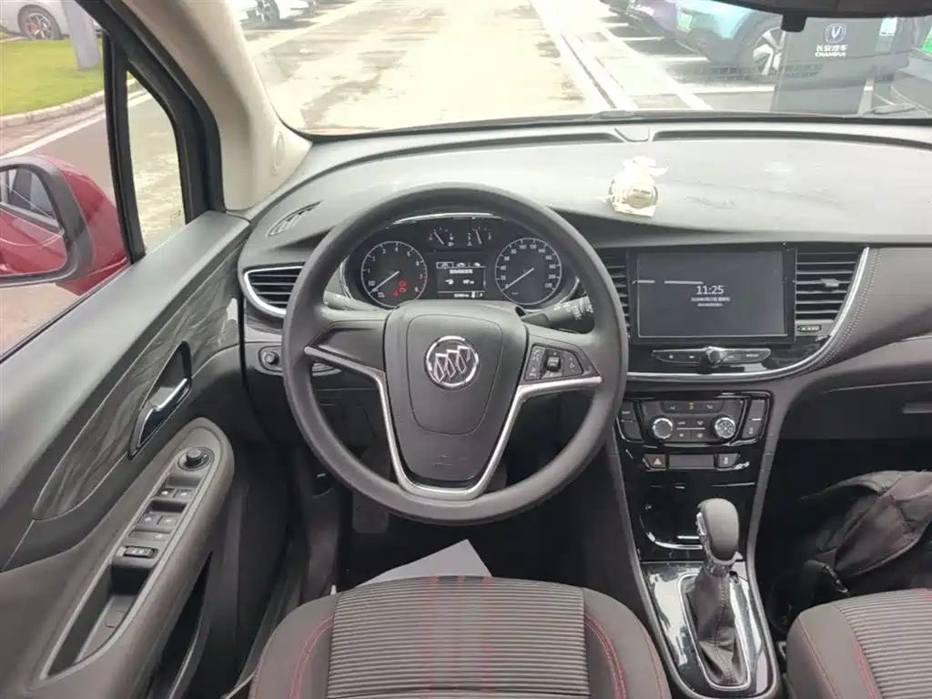 Buick Encore 2017 18T Automatic 2WD Urban Leading фото 11