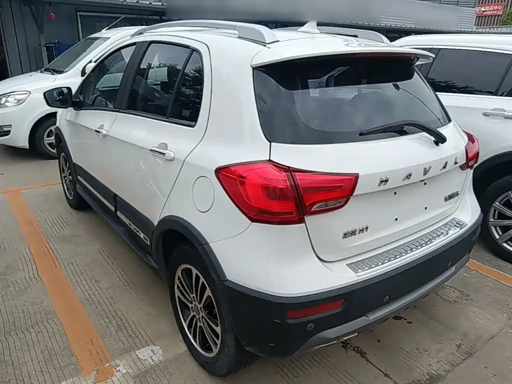 Haval H1 2016 Facelift Blue Label 1.5L AMT Luxury фото 5