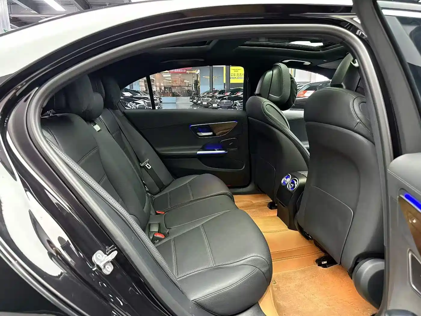 Mercedes-Benz C-Class 2024 C 260 L фото 8