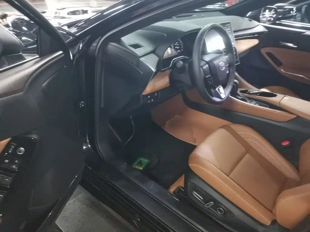 Toyota Avalon 2024 Hybrid 2.0L Luxury Edition фото 16