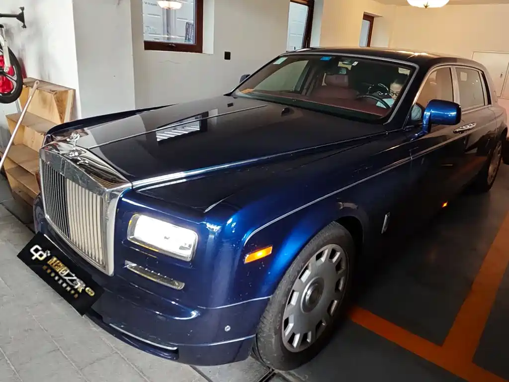 Фото 1 - Rolls-Royce Phantom