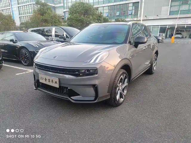 Lynk & Co 06 Remix 1.5T, Драйв, Halo