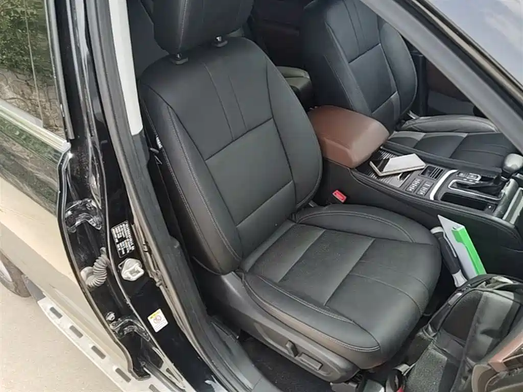 GAC Trumpchi Trumpchi GS8 2017 320T 2WD Luxury Smart Connect (7-seater) фото 25