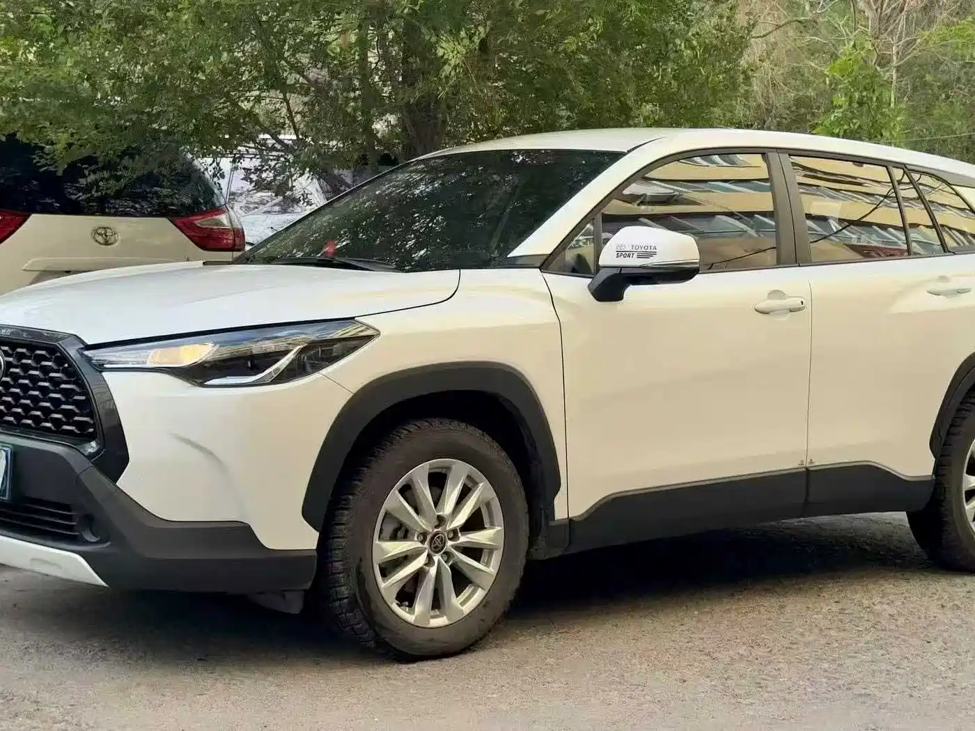 Toyota Corolla Cross 2024 Model 2.0L Pioneer Edition