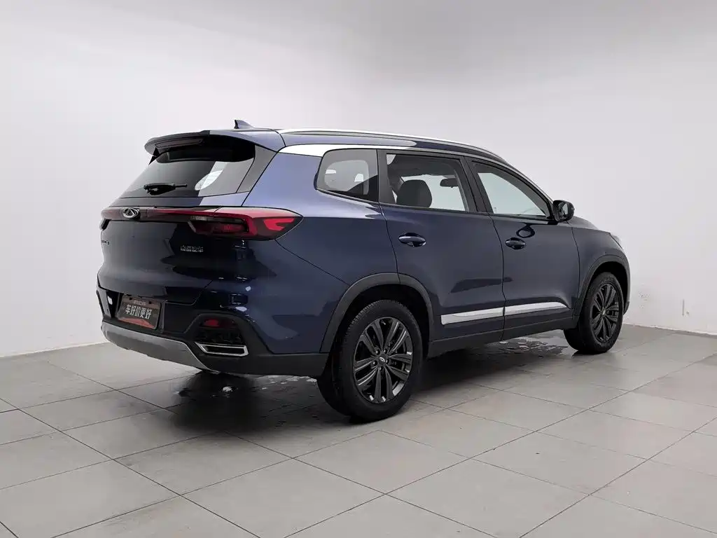 Фото 2 - Chery Tiggo 8