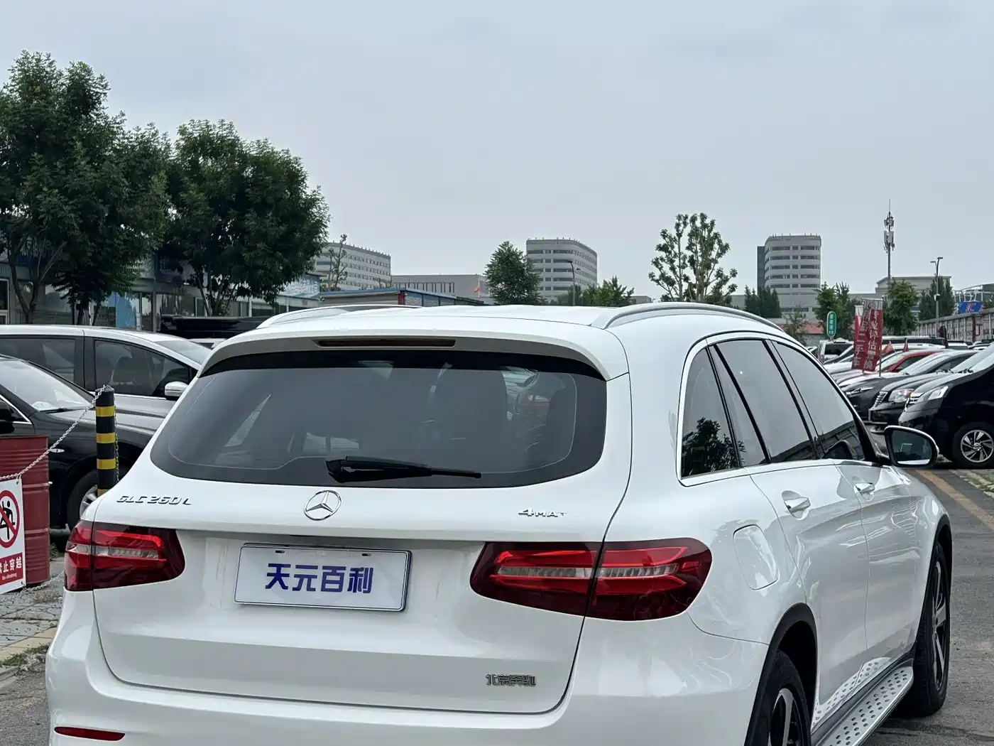 Mercedes-Benz GLC 2019 Facelift GLC 260 L 4MATIC Luxury фото 3