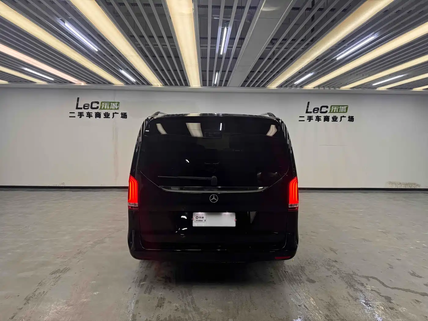Mercedes-Benz V-Class 2018 V 260 Navigator Edition China VI фото 5