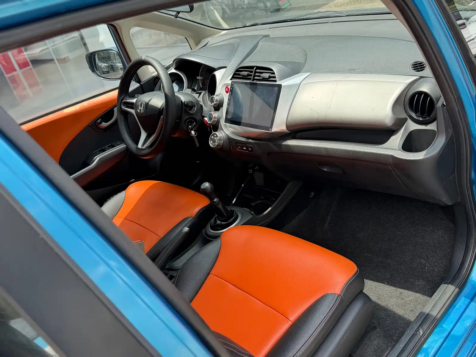 Photo 10 - Honda Fit