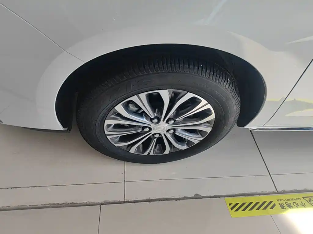 Buick GL8 2025 2023 Model Land Business Class Comfort