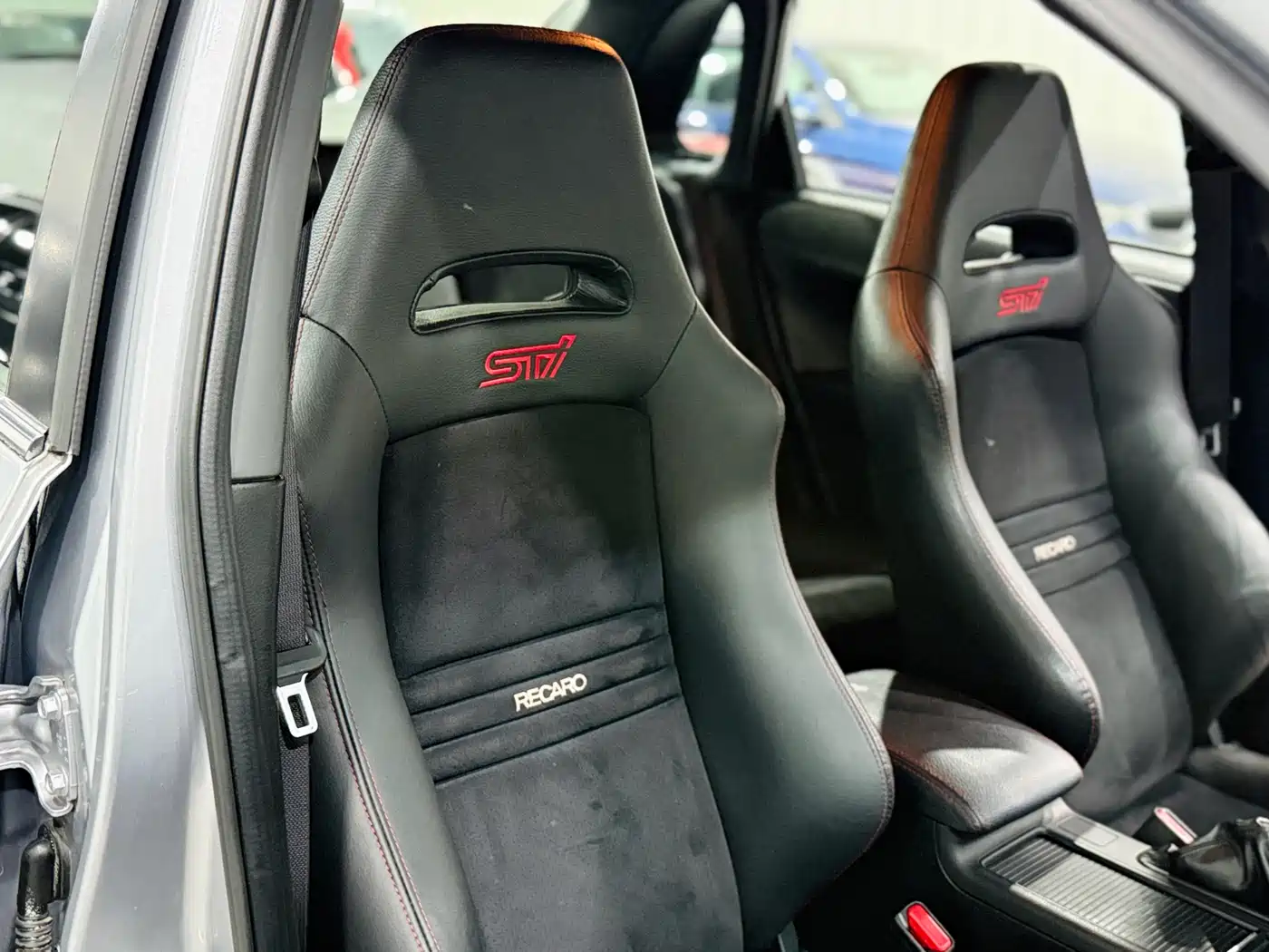 Subaru Impreza 2011 2.5T WRX STi Sedan фото 7