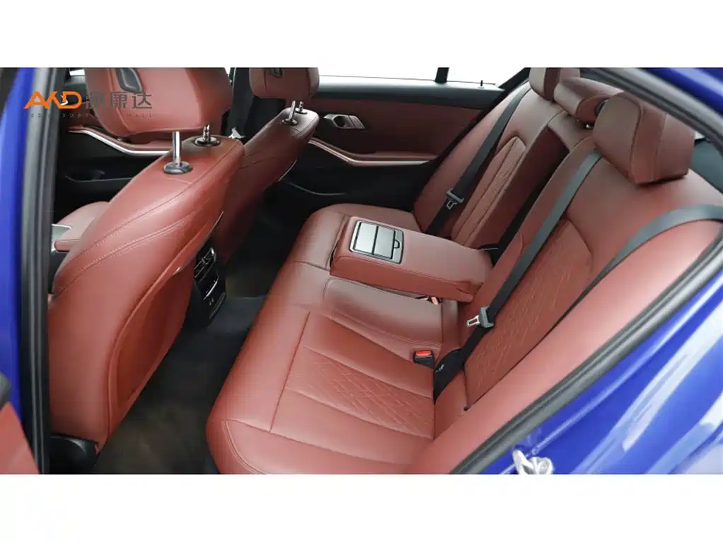 BMW 3 Series 2023 325i M Sport Black Night Package фото 7