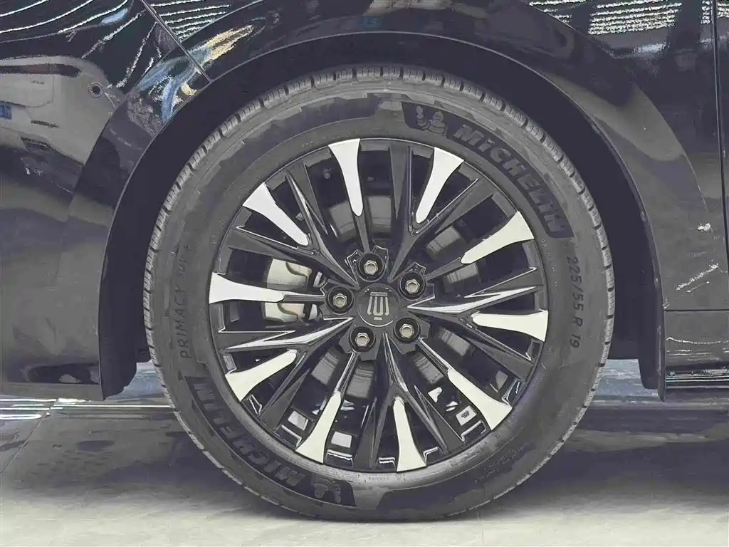 Toyota Vellfire 2025 2024 Crown Hybrid 2.5L Premium Edition