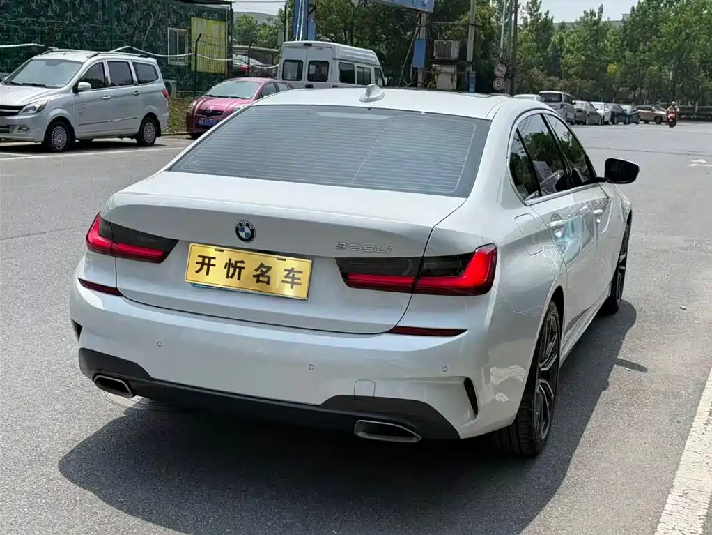 BMW 3 Series 2021 Second Facelift 320Li M Sport Package фото 3
