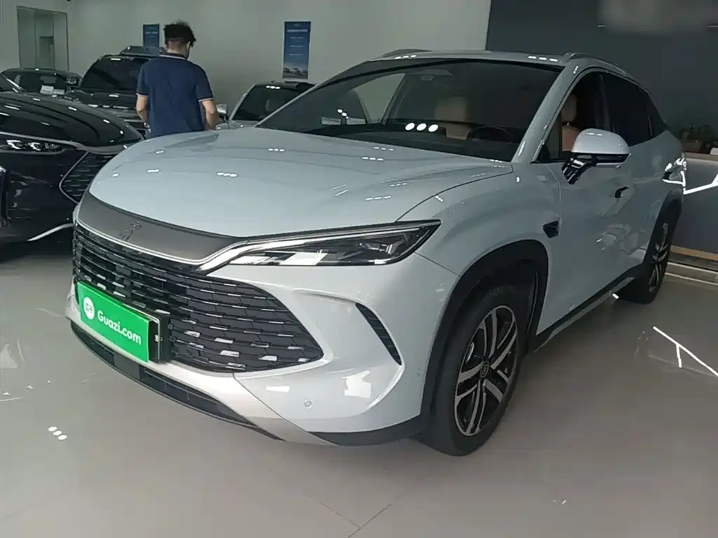 BYD Song L DM-i 2025 Smart Drive Edition 112km Surpassing