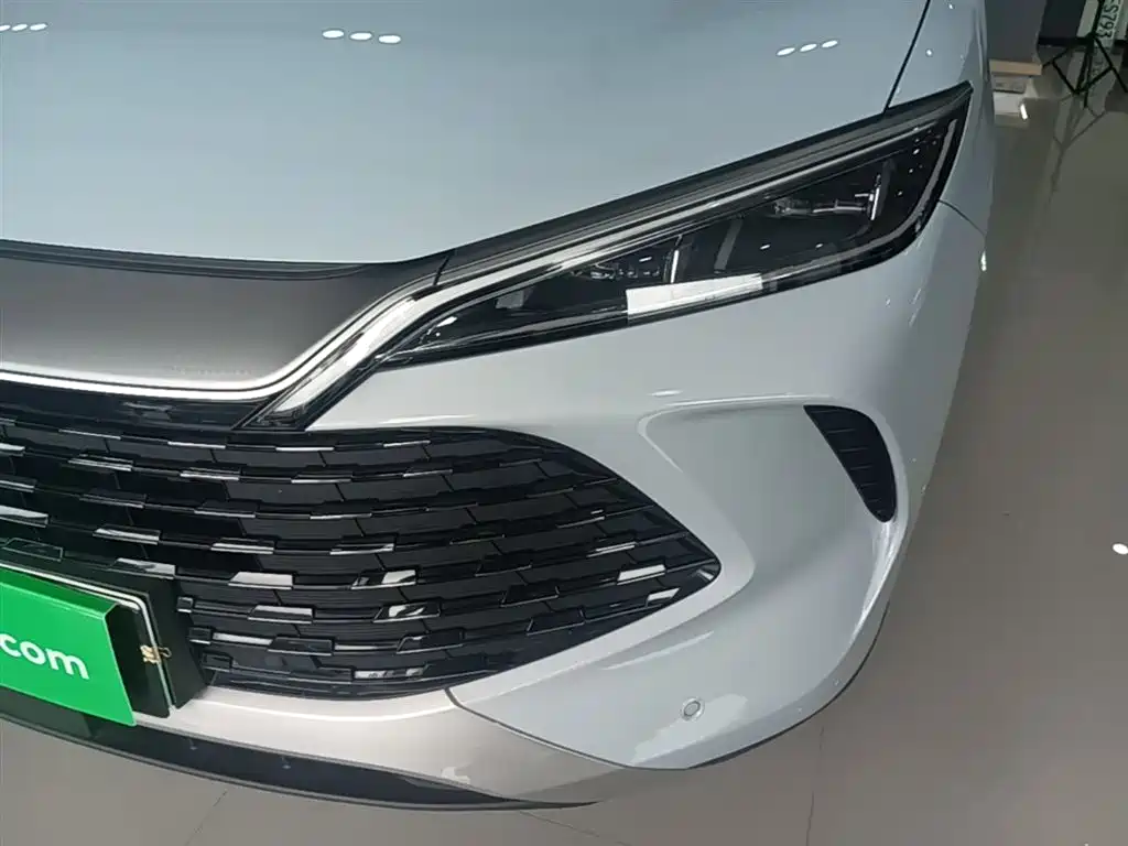 BYD Song L DM-i 2025 Smart Drive Edition 112km Surpassing фото 24