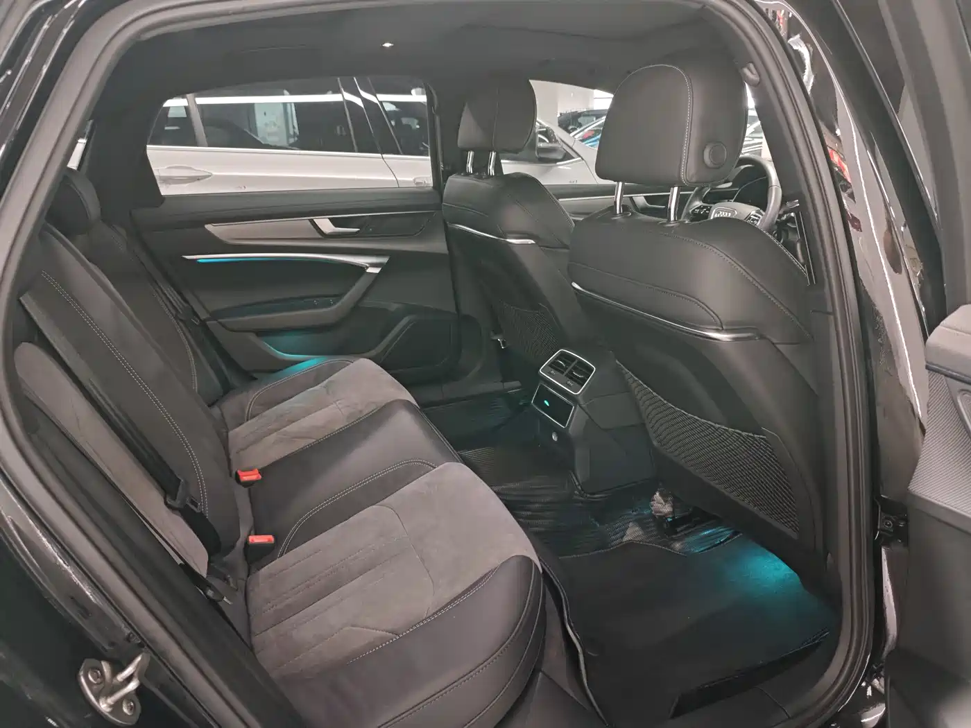 Audi A6L 2019 45 TFSI quattro Premium Dynamic фото 9