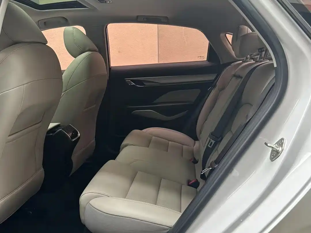 GEELY AUTOMOBILE BINRUI