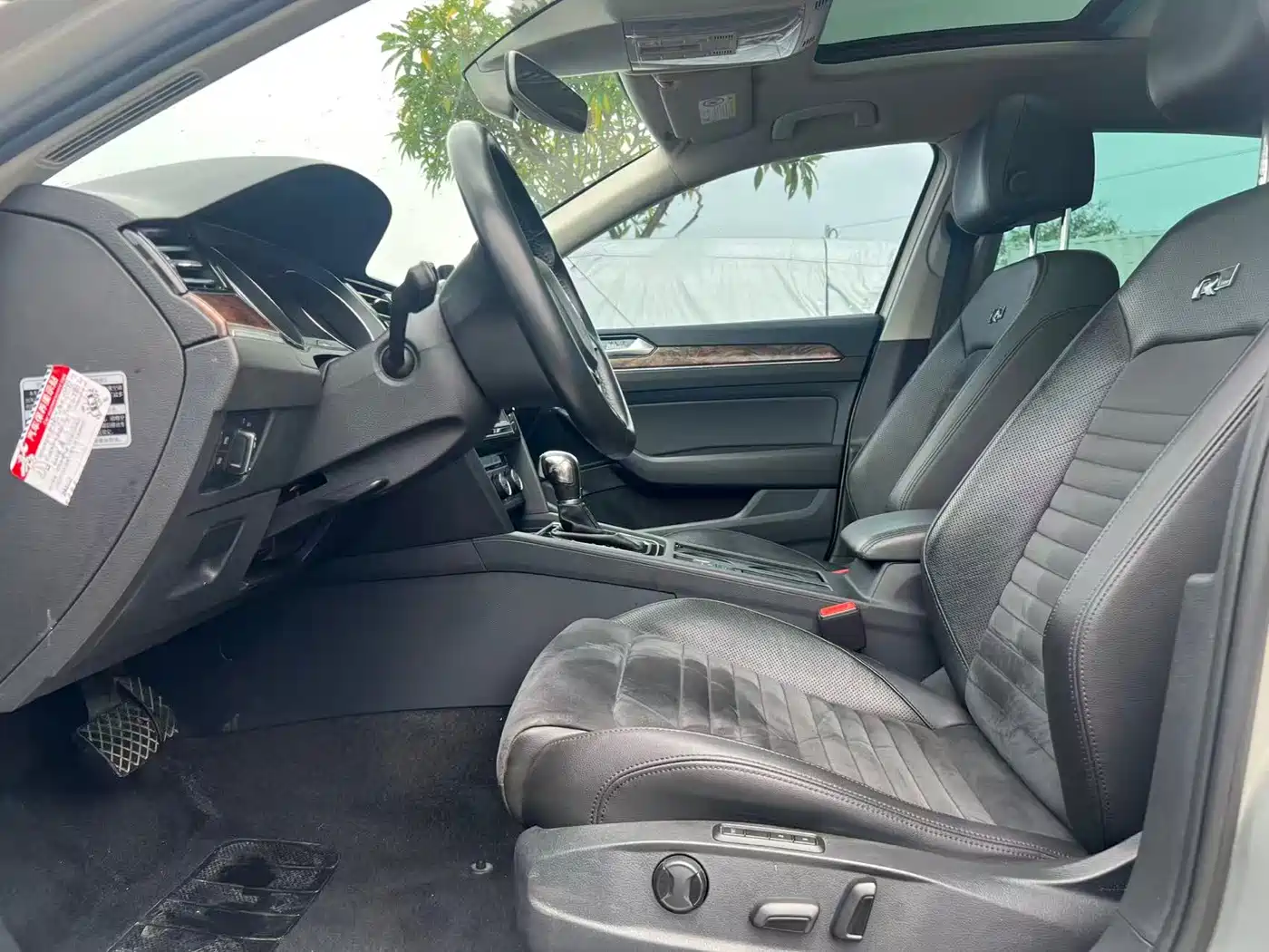 Volkswagen Magotan 2017 330TSI DSG Premium фото 4