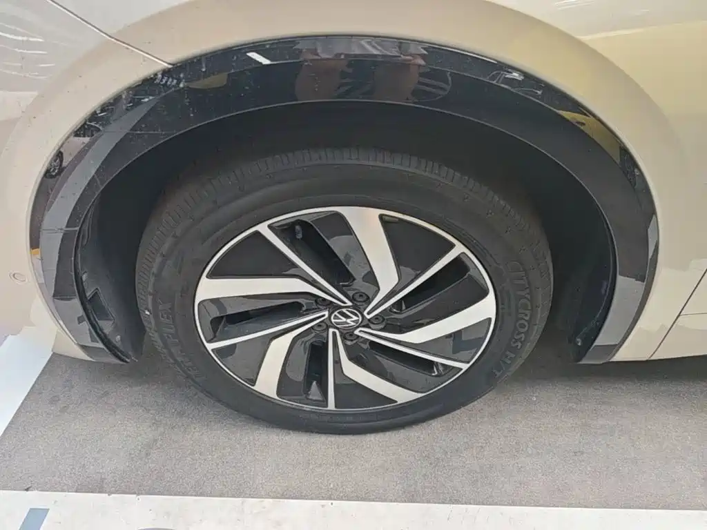 Volkswagen Viloran 2020 2020 330TSI Luxury Edition