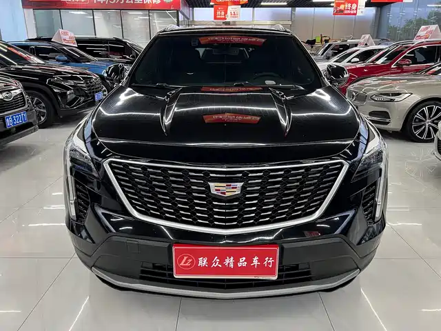 Cadillac XT4 28T, Люкс, моноприводный