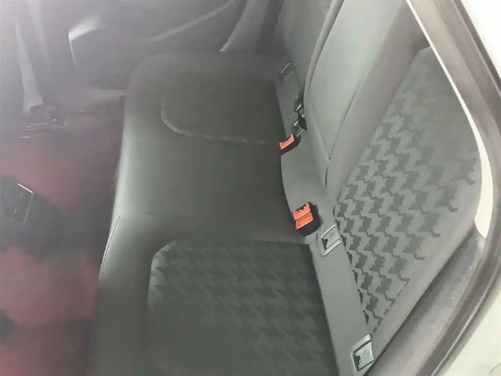Audi A3 2016 Sportback 35 TFSI Progressive фото 17