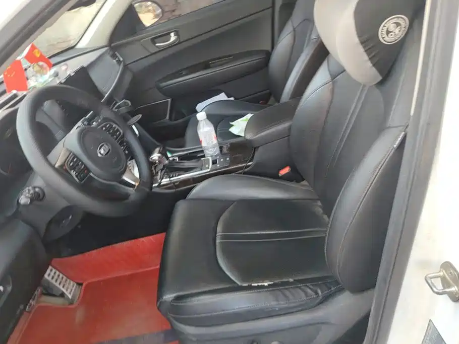 Фото 9 - Kia K5