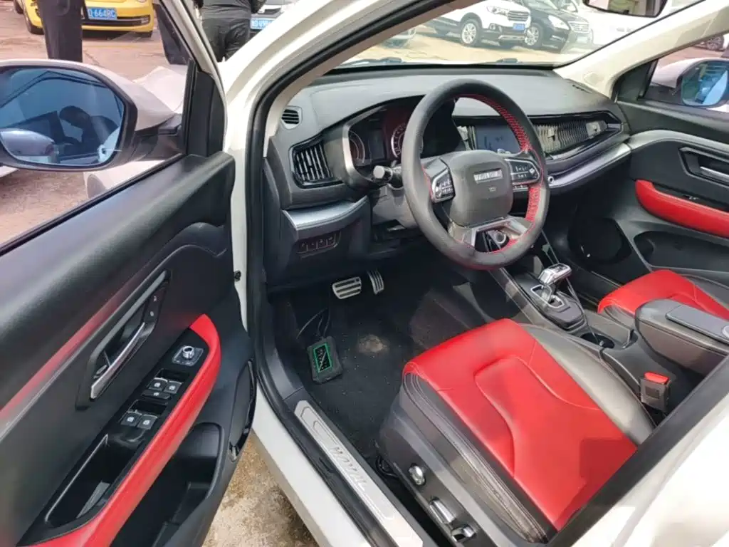 Photo 16 - Haval H2s