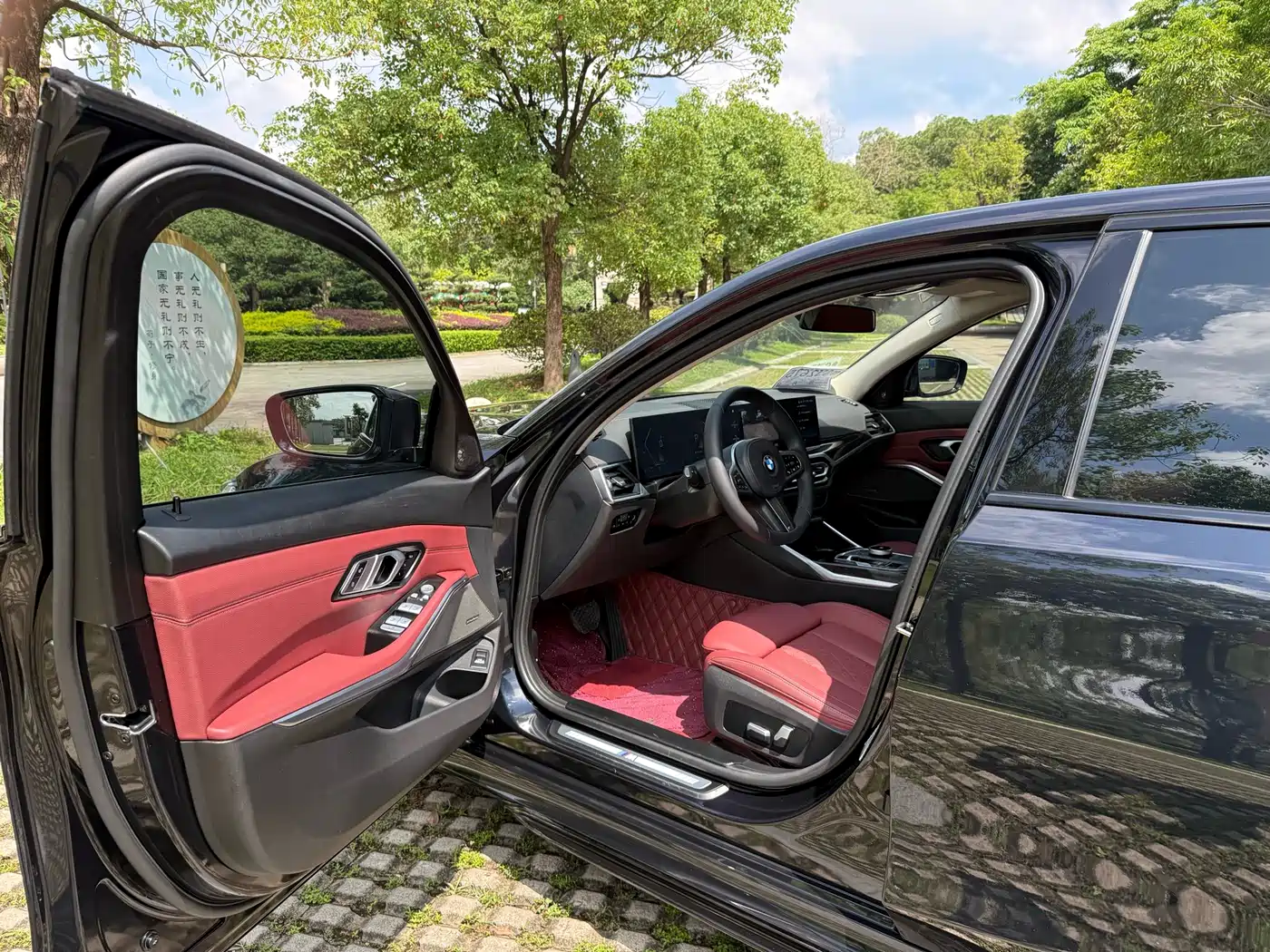 BMW 3 Series 2023 325Li M Sport Package фото 7