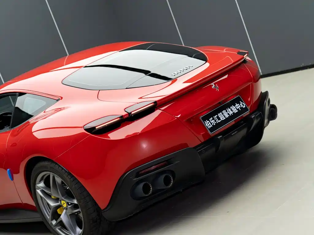 Ferrari Roma 2023 2020 3.9T V8