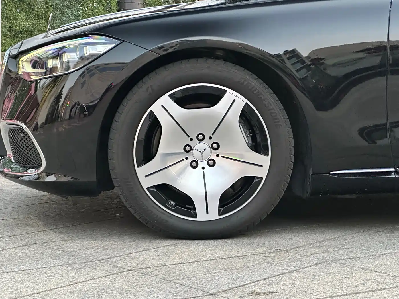 Mercedes-Benz Maybach S-Class 2025 Model S 480 4MATIC фото 8