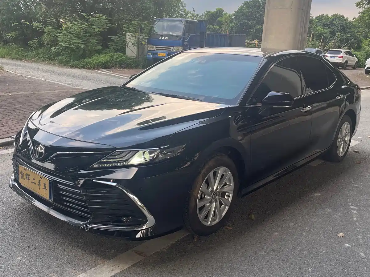Toyota Camry 2023 2021 2.0G Luxury Edition