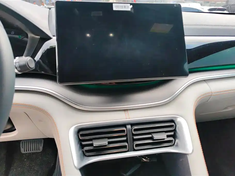 BYD Song PLUS PHEV 2023 Champion Edition DM-i 110KM Flagship PLUS фото 13