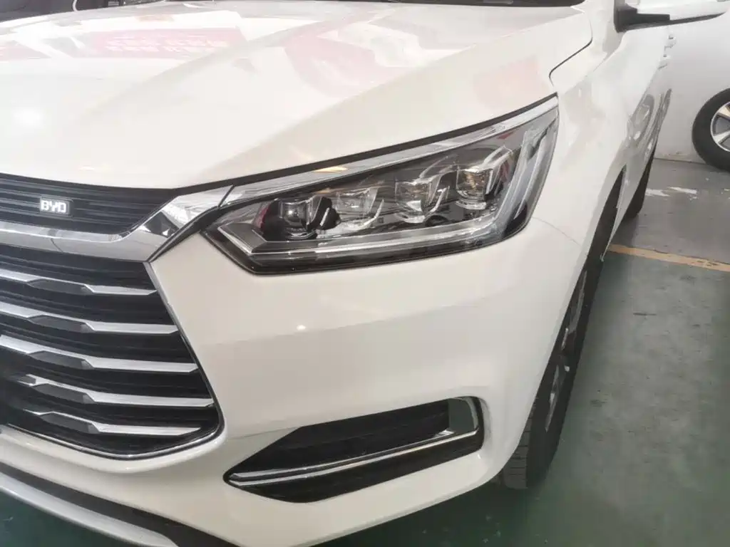 Фото 24 - BYD Song