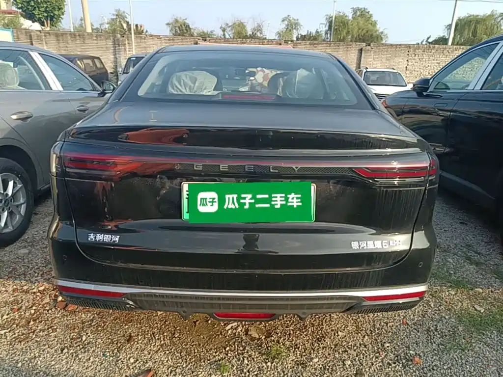 Geely Galaxy Galaxy Stellar 6 2025 60km Voyager Edition фото 6