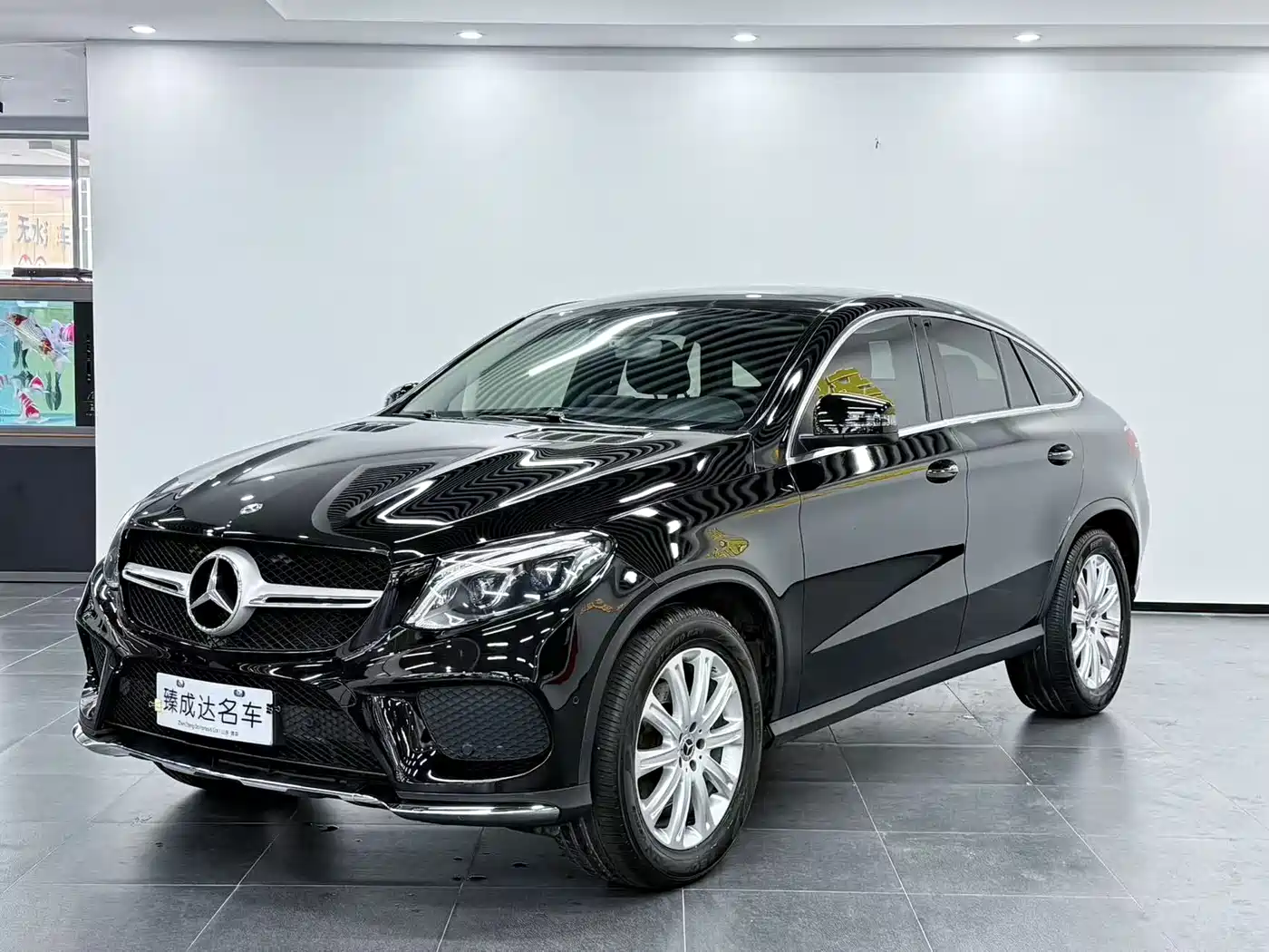 Mercedes-Benz GLE Coupe 2018 GLE 320 4MATIC Coupe SUV