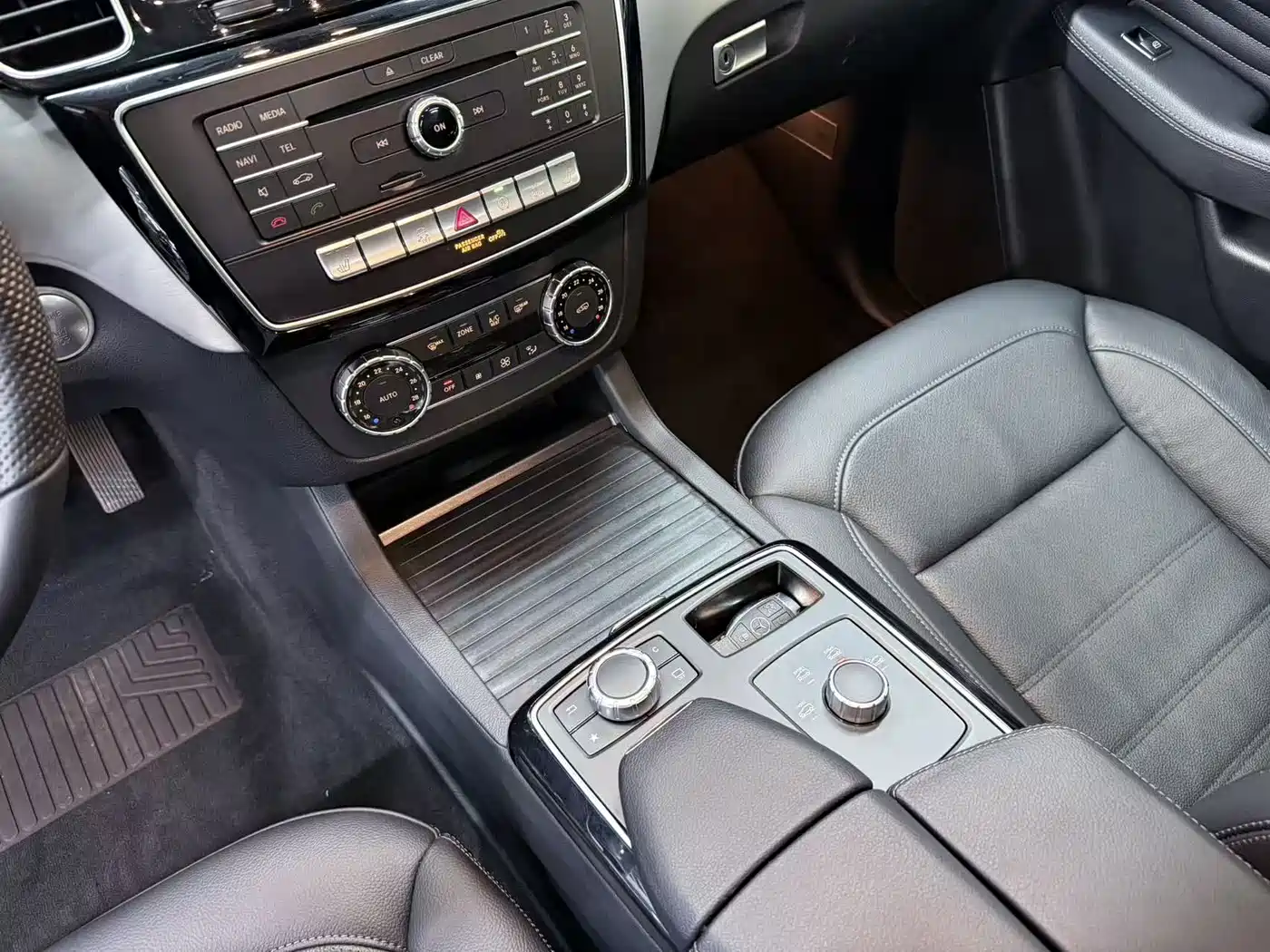 Mercedes-Benz GLE Coupe 2018 GLE 320 4MATIC Coupe SUV фото 17
