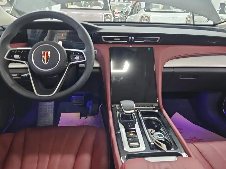 Hongqi H5 PHEV 2026 2025 130 Super Hybrid Edition