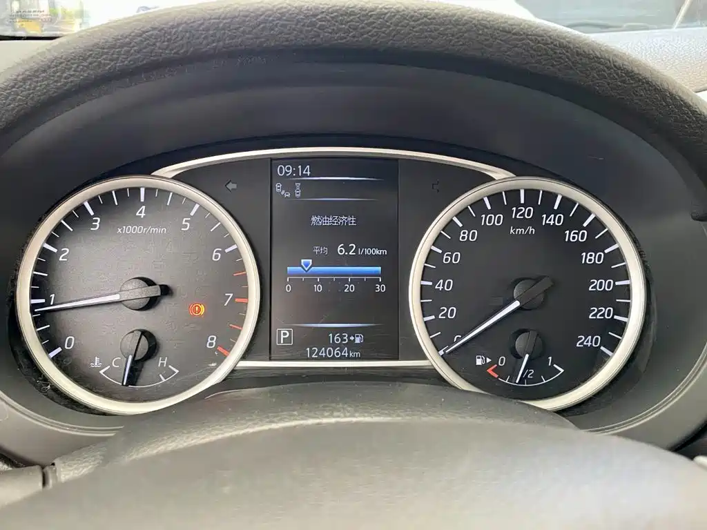 Photo 13 - Nissan Tiida