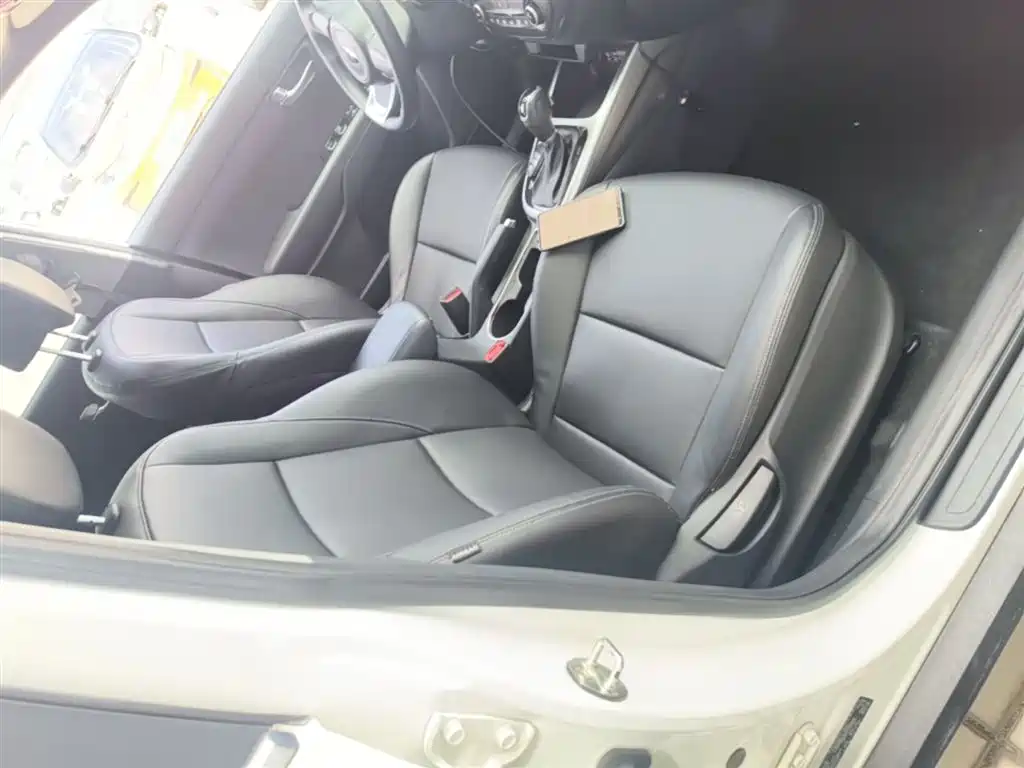 Kia KX3 Smart Run 2015 1.6L Automatic 2WD DLX фото 25