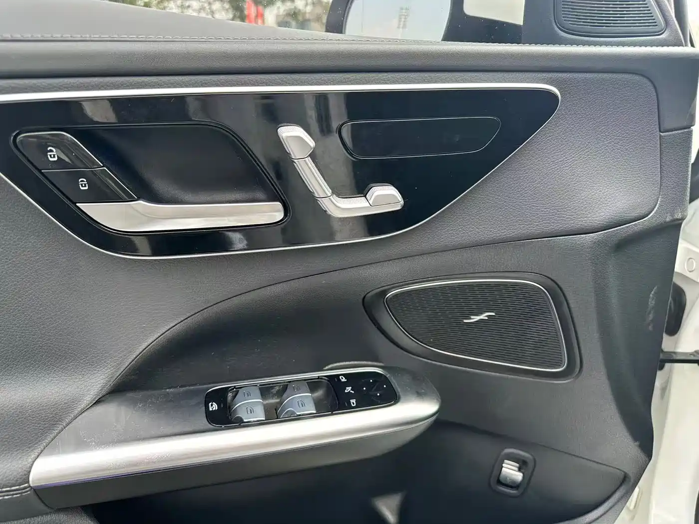 Mercedes-Benz C-Class 2022 Facelift C 260 L Sport фото 5