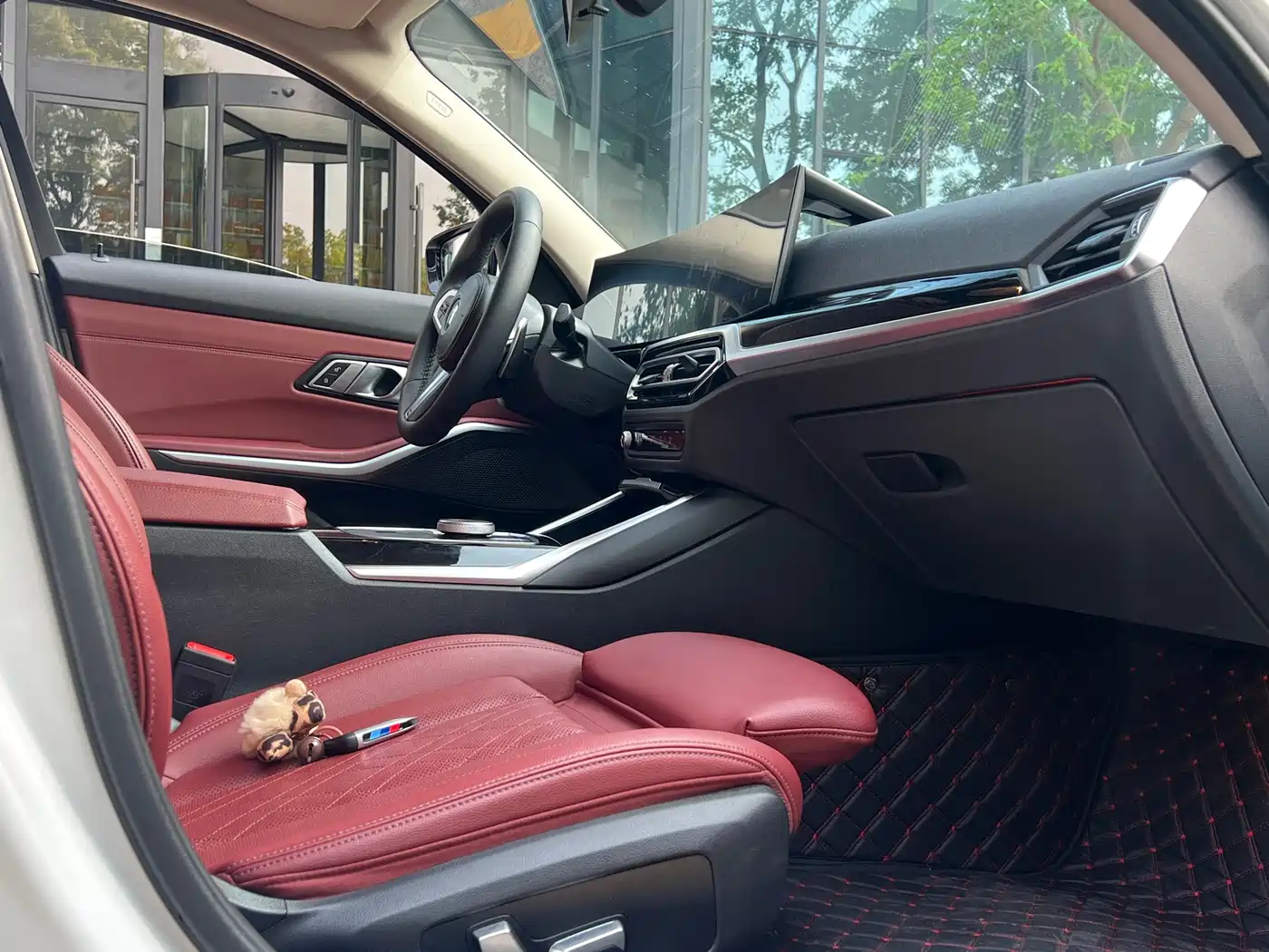 BMW 3 Series 2022 320Li M Sport Package фото 4