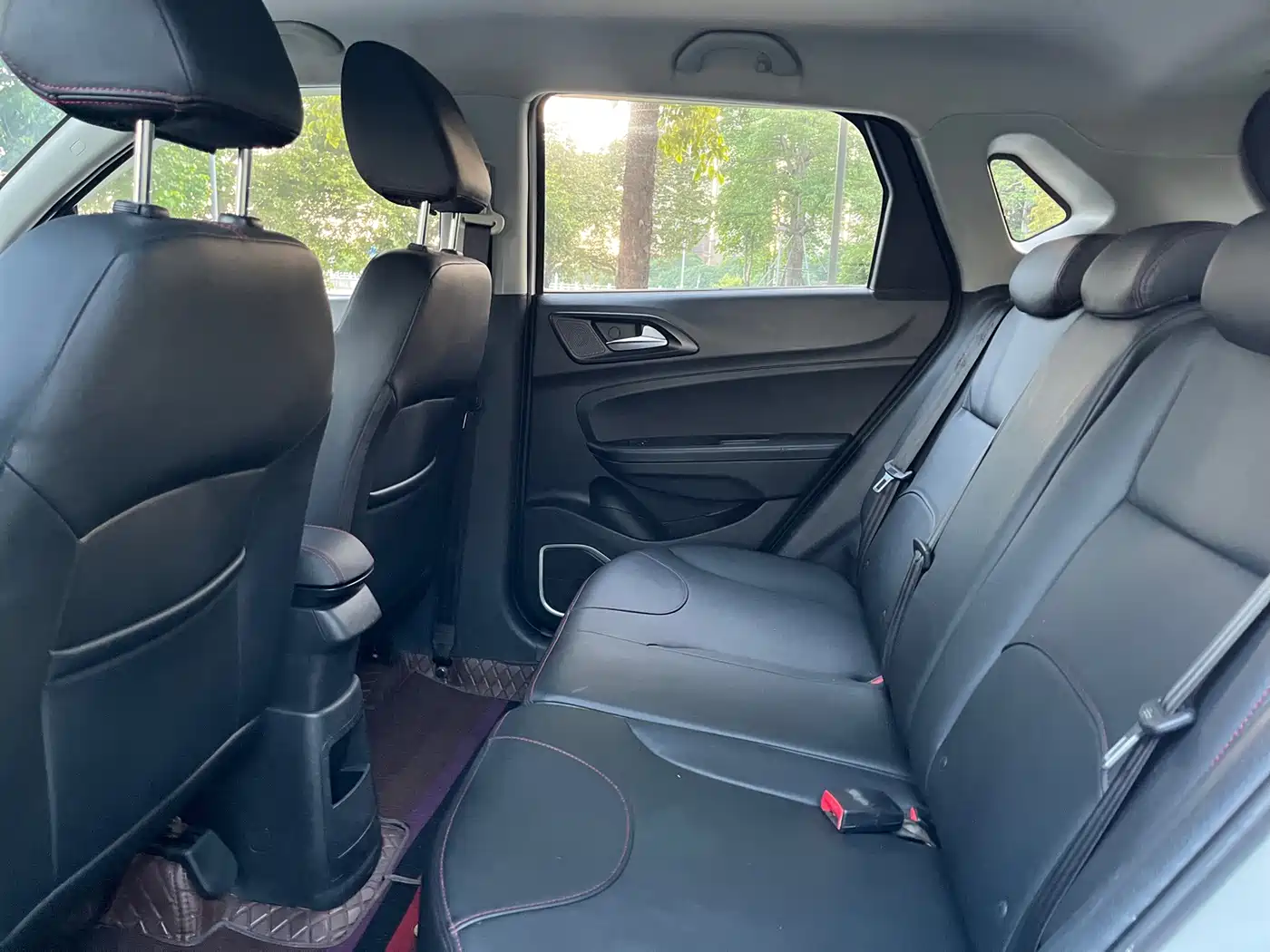 Zhonghua V3 2016 2016 1.5L Automatic Comfort